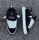 Tênis lokal tag preto branco refletivo prata