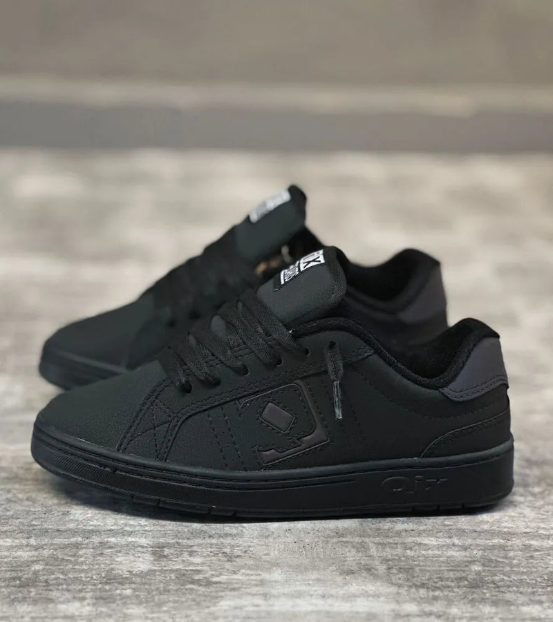 Tênis qix combat masc preto/preto furtacor 0079