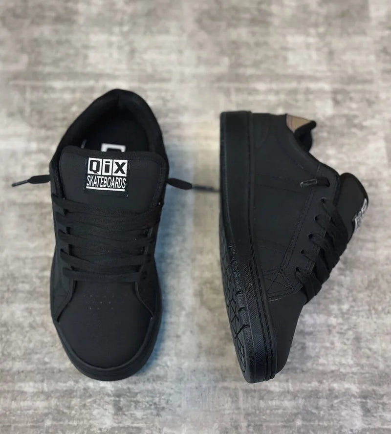 Tênis qix combat masc preto/preto furtacor 0079