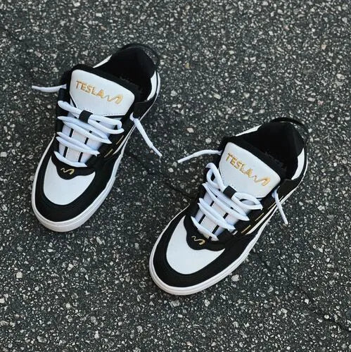 Tênis tesla coil black white gold